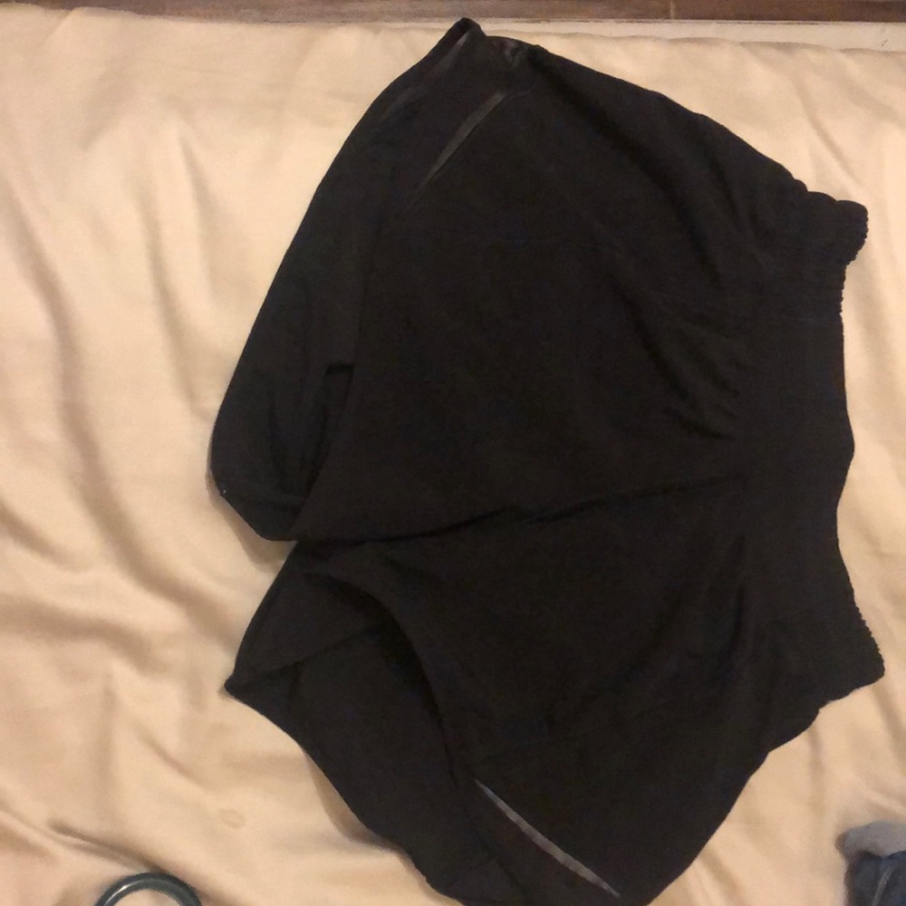 These lulu shorts are very comfortable